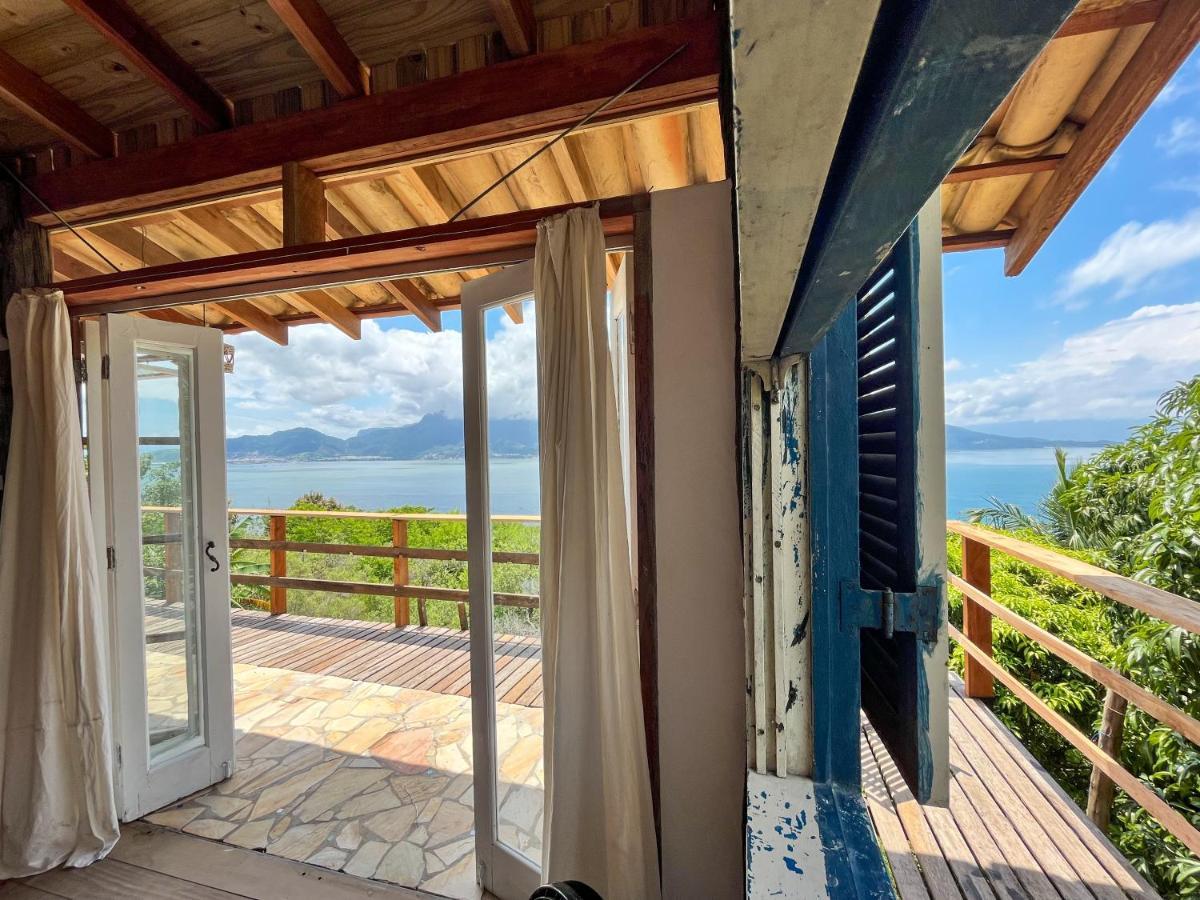 Chale Com Vista Para O Mar Ilhabela Luaran gambar